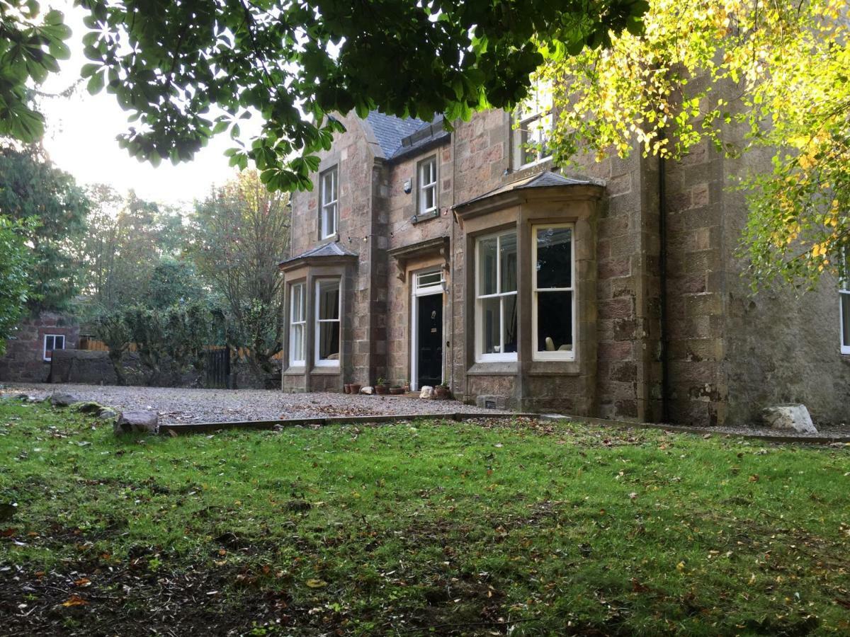 The Old Manse B&B Dufftown Exterior photo